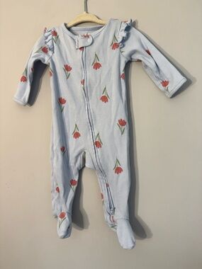 Carter's Light Blue Footed Floral One-Piece 3-6m summer pretty ruffled detail